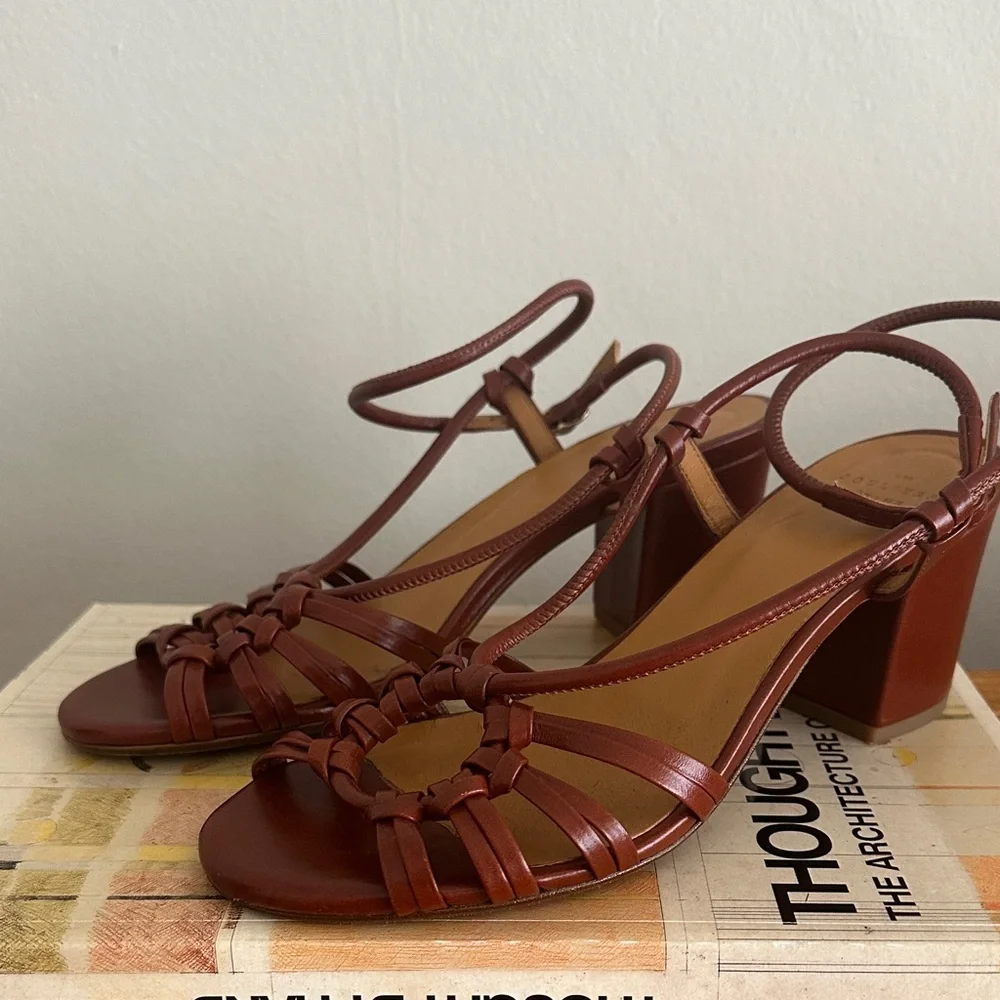 Sézane Gloria Heeled Sandals - Picture 1 of 6